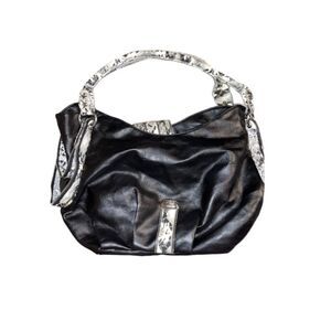 Black Handbag with Snakeskin Detail 🐍